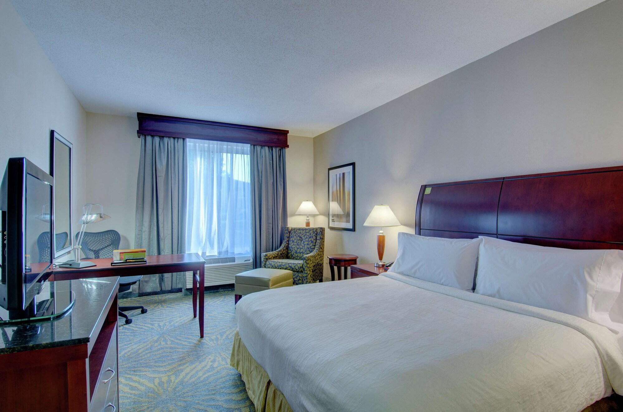 Hilton Garden Inn Norwalk Eksteriør billede