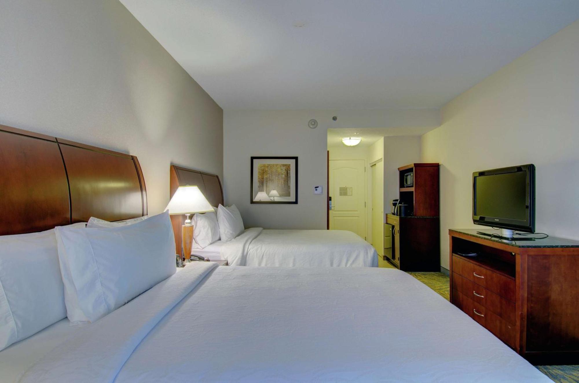 Hilton Garden Inn Norwalk Eksteriør billede