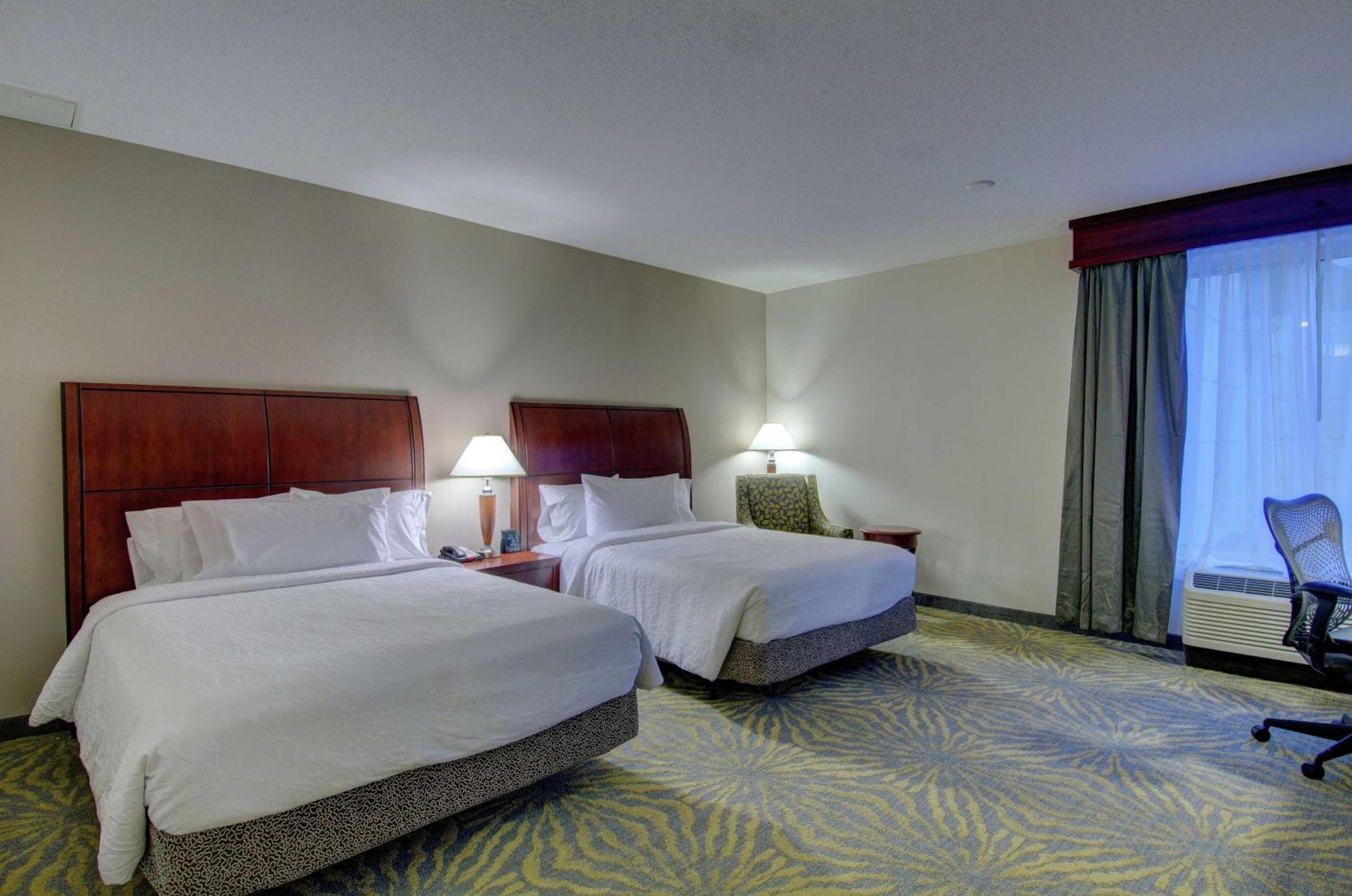 Hilton Garden Inn Norwalk Eksteriør billede