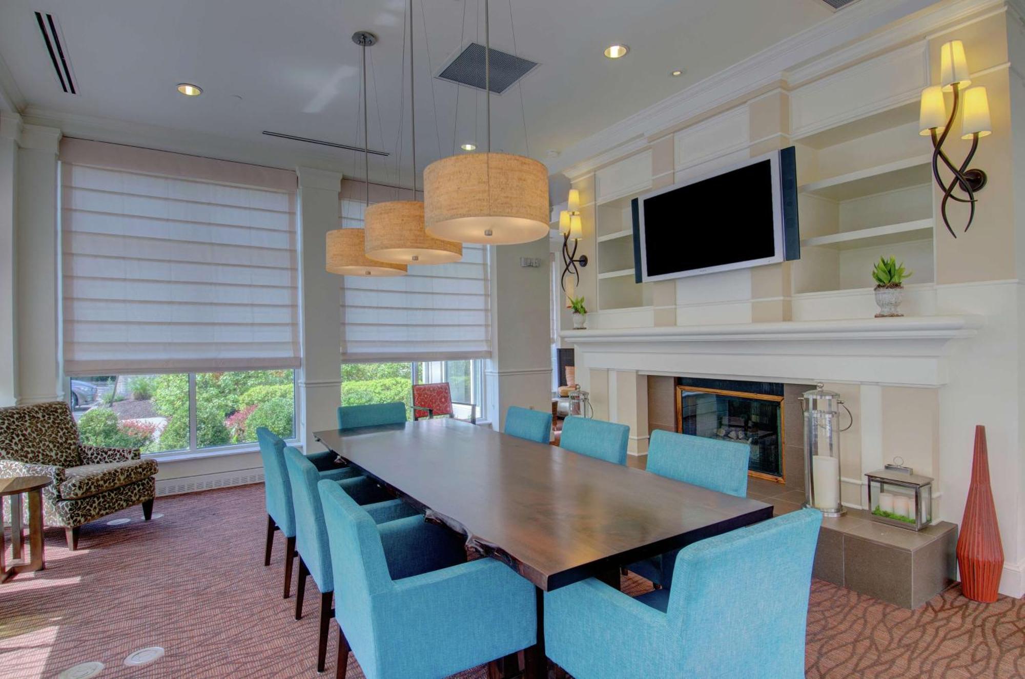 Hilton Garden Inn Norwalk Eksteriør billede