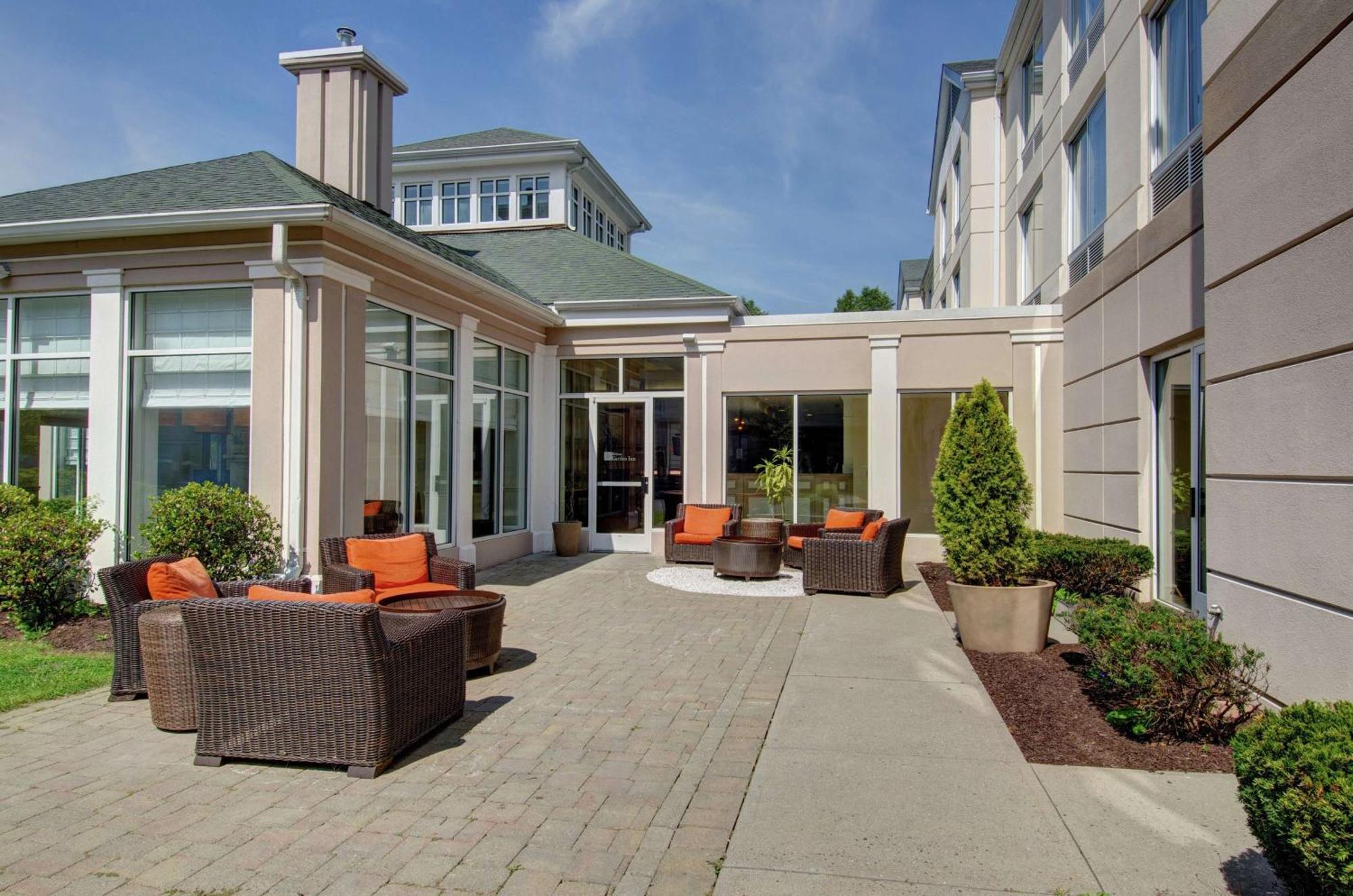 Hilton Garden Inn Norwalk Eksteriør billede